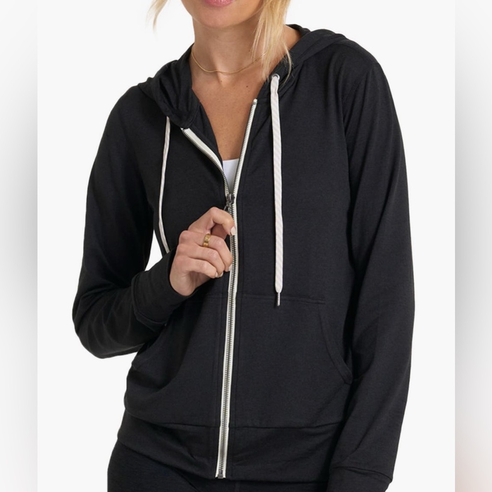 Vuori halo performance hoodie